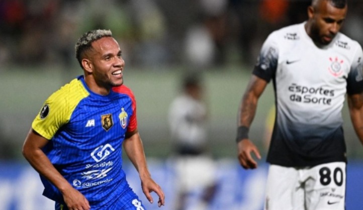 Corinthians perde gols, ‘desliga’ defesa e empata com o Universidad Central na Venezuela