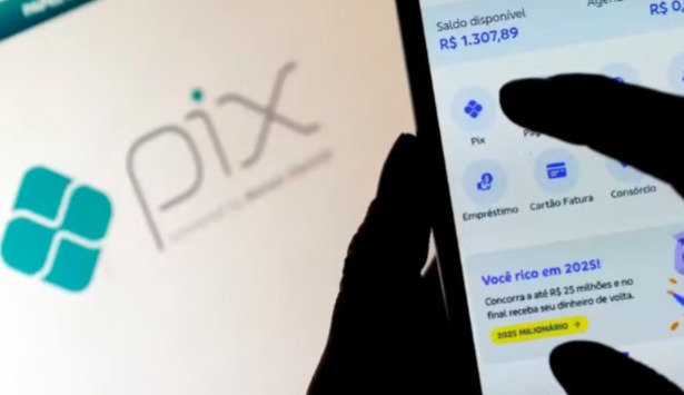 PIX fora do ar: clientes relatam problemas para pagamentos em diversos bancos