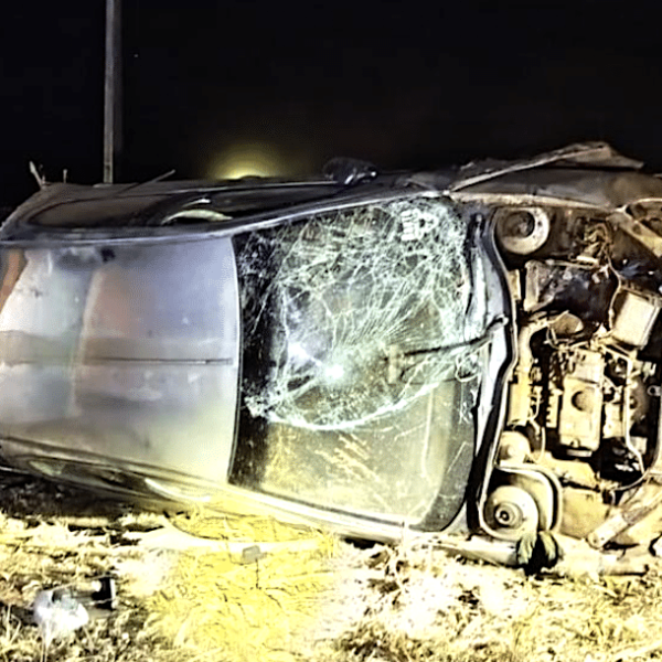 Carro capota em rodovia em Lucas do Rio Verde e homem morre