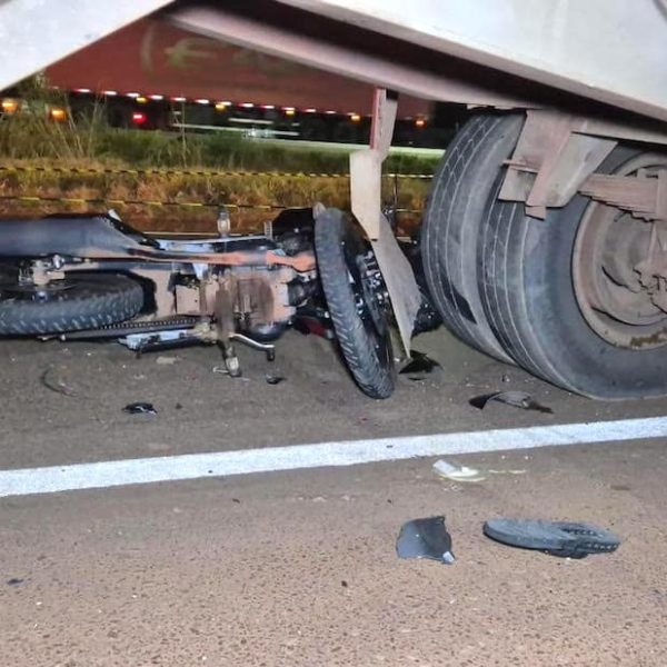 Sinop: motociclista morre em colisão com carreta em via lateral da BR-163