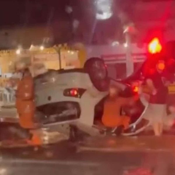 Carro capota após colisão com outro em Alta Floresta