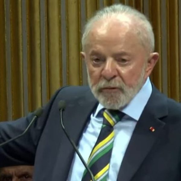 Lula altera decreto sobre translado de corpos do exterior, após morte de Juliana Marins